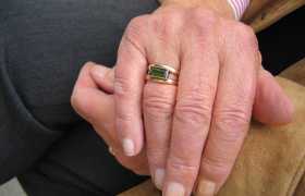 image : A destination des professionnels : Enquête de l'association des Aidants et Malades à Corps de Lewy